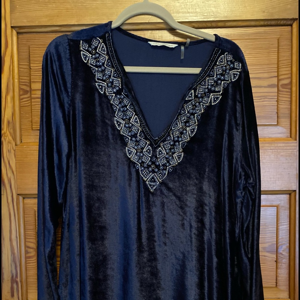 Soft surroundings velvet tunic  top with beading